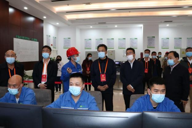 密云区政协党组书记、主席席成坡视察熊猫体育密云项目